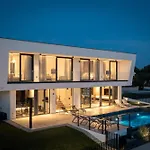 Villa 22 Zára