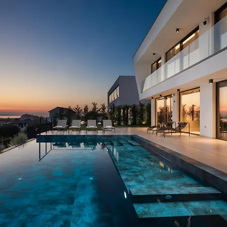 22 Villa